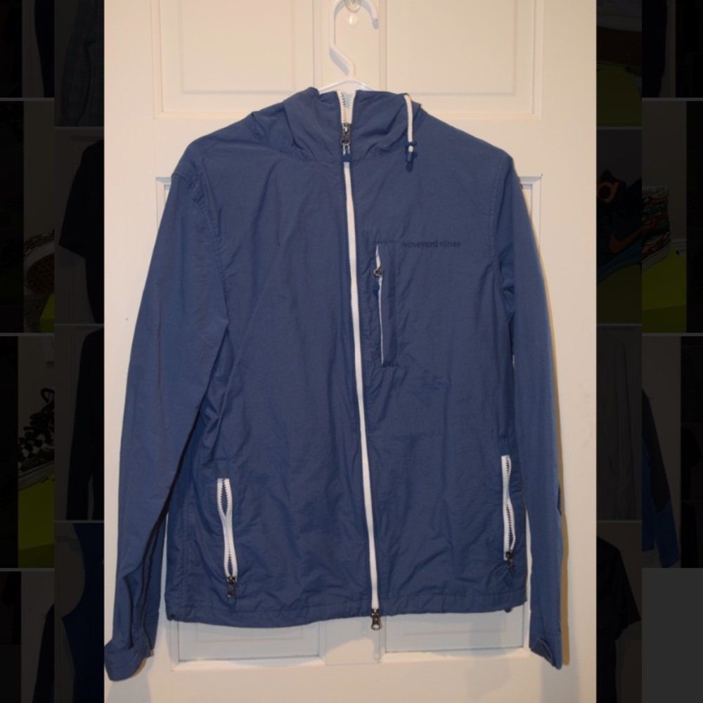 Vineyard Vines Light Windbreaker